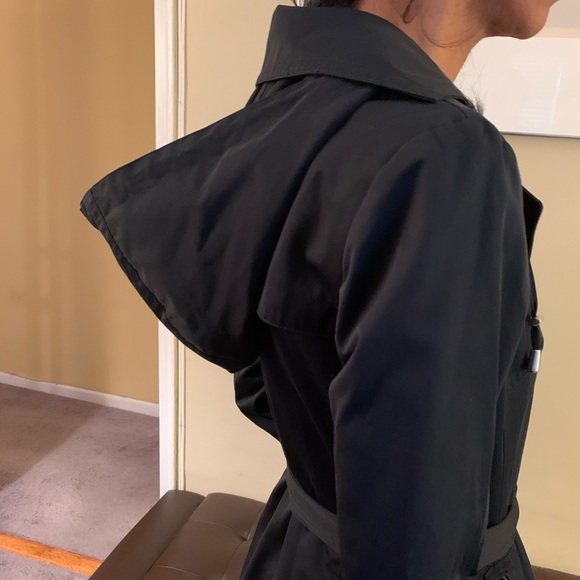 MICHAEL KORS Hooded Raincoat - Picture 7 of 8